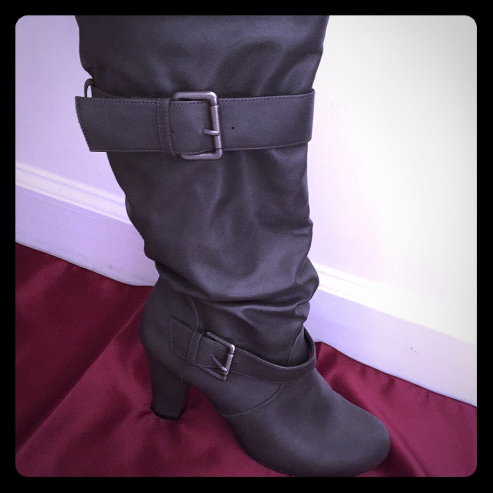 Dark grey knee high boots target boots worn twice